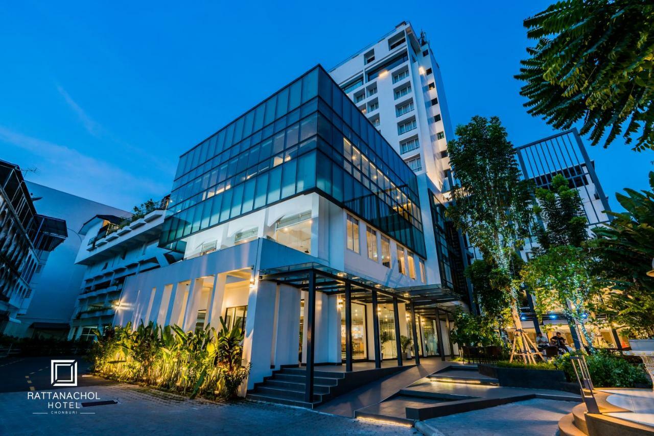 Rattanachol Hotel Chonburi Exterior foto