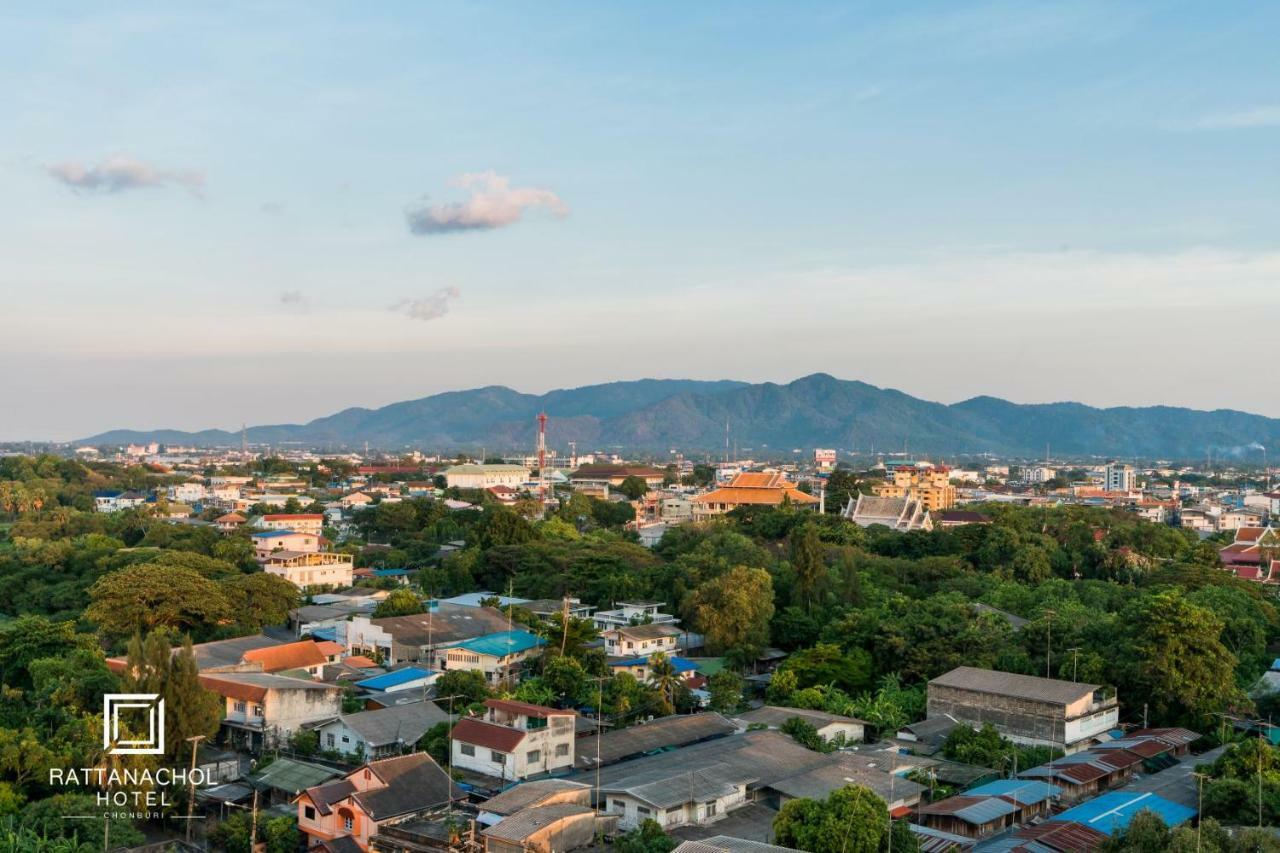 Rattanachol Hotel Chonburi Exterior foto
