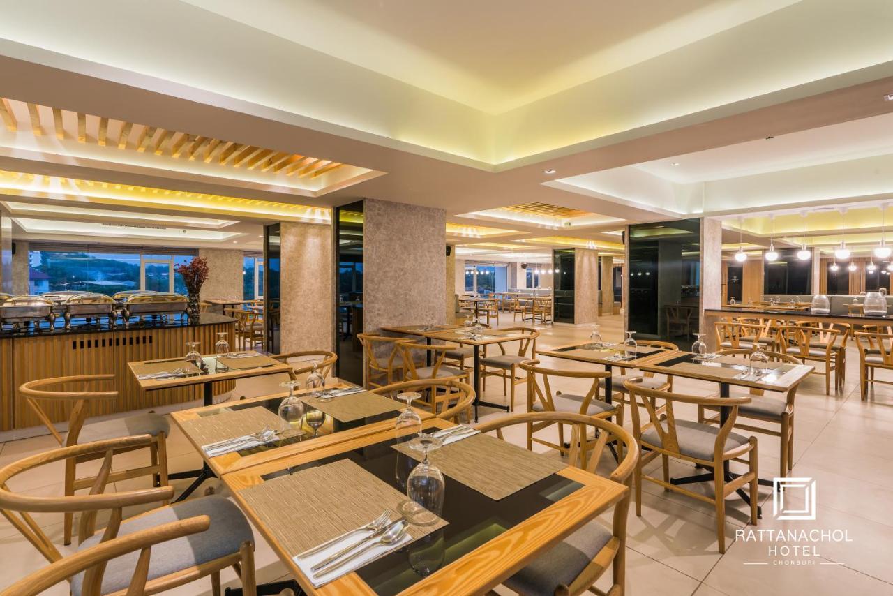 Rattanachol Hotel Chonburi Exterior foto